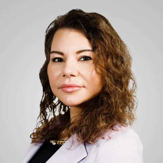 Evelina Naidenova